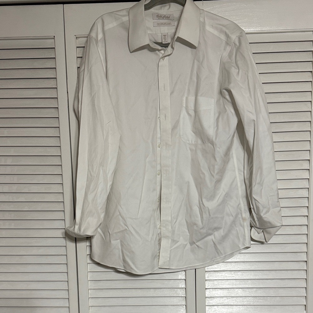 Roundtree & Yorke Crisp White Dress Shirt